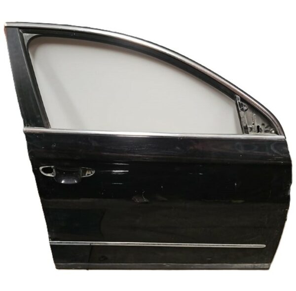 PUERTA DELANTERA DERECHA VOLKSWAGEN PASSAT (B6) AÑO 05-10