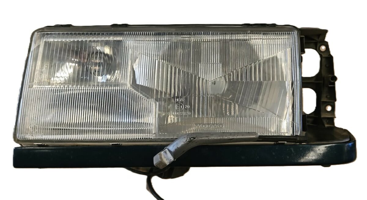 FARO DELANTERO IZQUIERDO VOLVO 940 AÑO 90-98