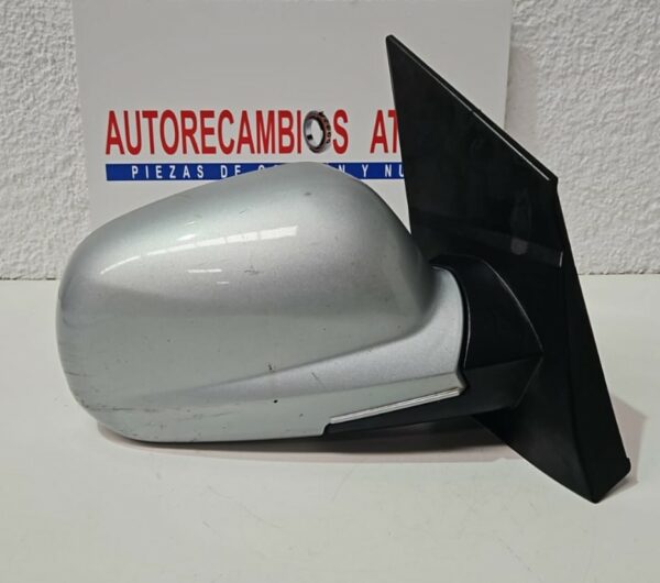 ESPEJO RETROVISOR DERECHO
