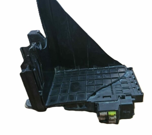 CAJA FUSIBLE (LADO BATERIA) 28236841 PEUGEOT 3008 AÑO 2010 - Imagen 2