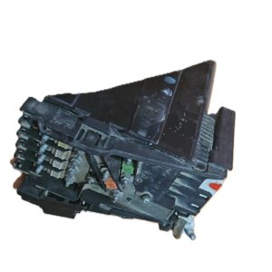 CAJA FUSIBLE (LADO BATERIA) 28236841 PEUGEOT 3008 AÑO 2010