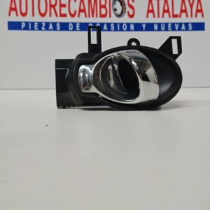 MANETA INTERIOR DELANTERA DERECHA NISSAN JUKE AÑO 2017