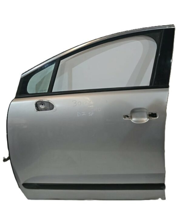 PUERTA DELANTERA IZQUIERDA PEUGEOT 3008 AÑO 2010