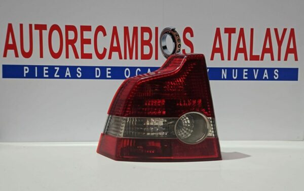 PILOTO TRASERO IZQUIERDO VOLVO S40 AÑO 2007