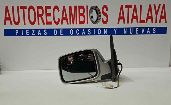 ESPEJO RETROVISOR IZQUIERDO NISSAN XTRAIL AÑO 2004 - Imagen 2