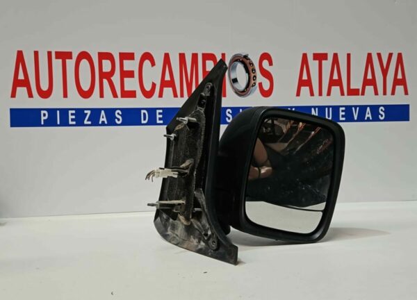 ESPEJO RETROVISOR DERECHO OPEL VIVARO AÑO 2015