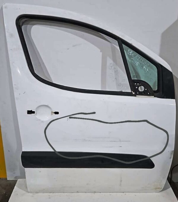 PUERTA DELANTERA DERECHA CITROEN BERLINGO AÑO 2015 - Imagen 2