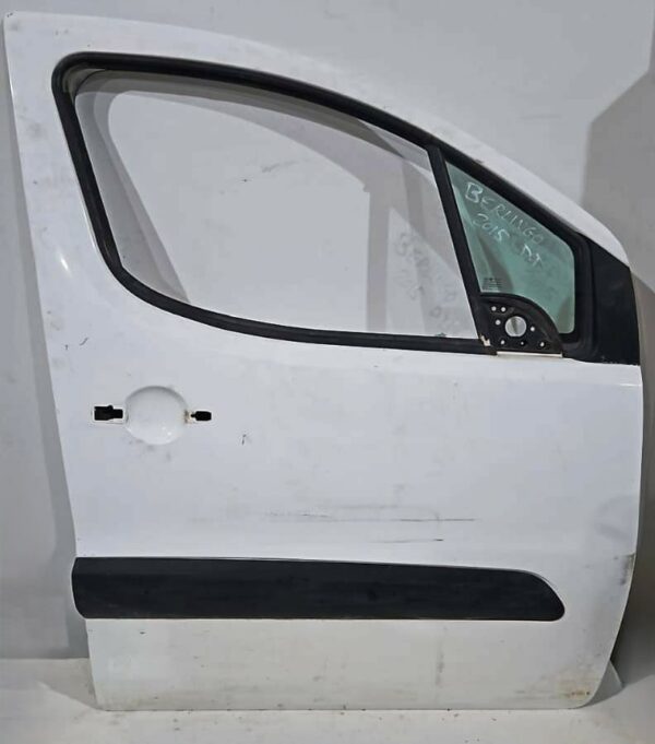 PUERTA DELANTERA DERECHA CITROEN BERLINGO AÑO 2015