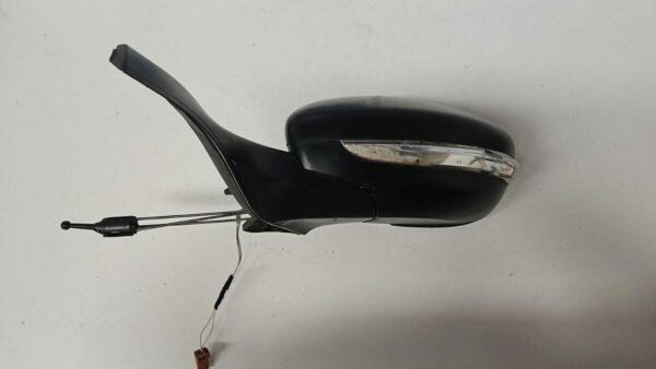 ESPEJO RETROVISOR IZQUIERDO MANUAL PEUGEOT 208 AÑO 2014