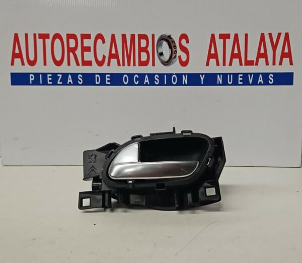 MANETA INTERIOR DELANTERA IZQUIERDA PEUGEOT 208 AÑO 2014