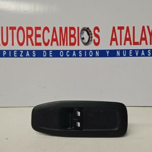 BOTONERA ELEVALUNAS DELANTERA IZQUIERDA PEUGEOT 208 AÑO 2014