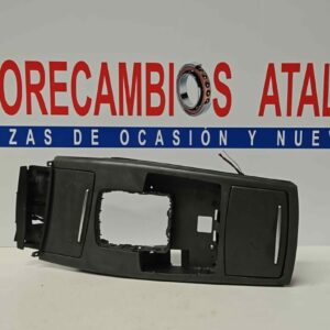 CONSOLA CENTRAL AUDI A6 AÑO 2005