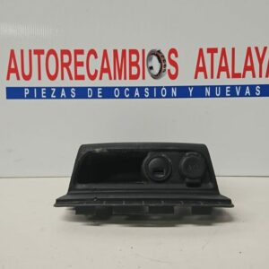 CONECTOR USB PEUGEOT 2008 AÑO 2016