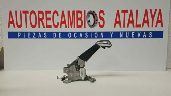 PALANCA FRENO DE MANO PEUGEOT 2008 AÑO 2016