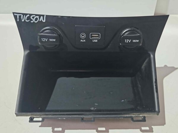 CENICERO HYUNDAI TUCSON AÑO 2019