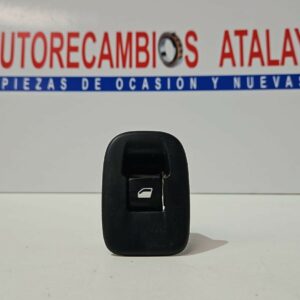 BOTONERA ELEVALUNAS TRASERA IZQUIERDA PEUGEOT 2008 AÑO 2016