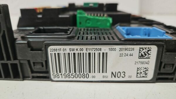 CAJA RELES/FUSIBLES 1.2 GASOLINA 9819850080 PEUGEOT 2008 AÑO 2016 - Imagen 3
