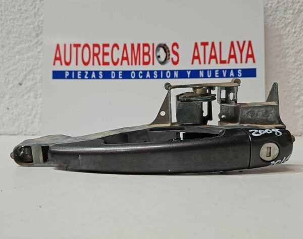 MANETA EXTERIOR DELANTERA IZQUIERDA PEUGEOT 2008 AÑO 2016