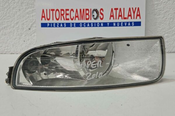 FARO ANTINIEBLAS DELANTERO DERECHO SKODA SUPER B AÑO 2010