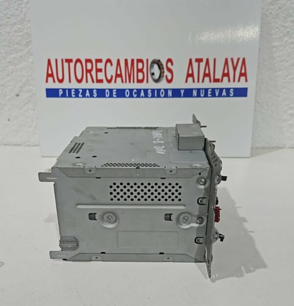SISTEMA AUDIO/RADIO CD SKODA SUPER B AÑO 2010 - Imagen 6