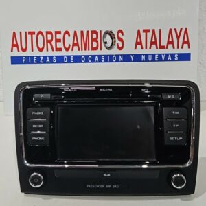 BOTONERA RADIO SKODA SUPER B AÑO 2010