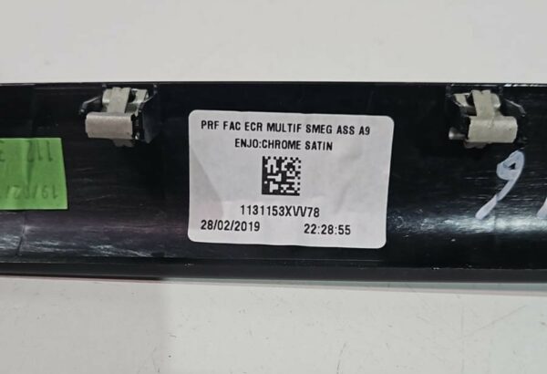MOLDURA CENTRAL SALPICADERO/ MANDO MULTIFUNCION PEUGEOT 2008 AÑO 2016 - Imagen 4