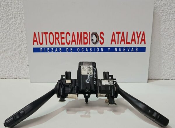 CONMUTADOR LUCES Y LIMPIA SKODA SUPER B AÑO 2010