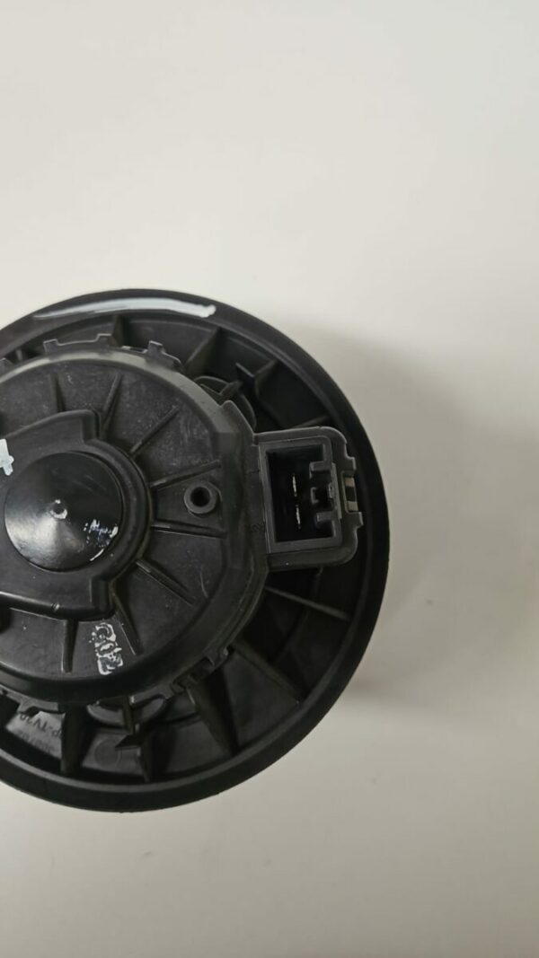 VENTILADOR INTERIOR FORD FIESTA AÑO 2015 - Imagen 3
