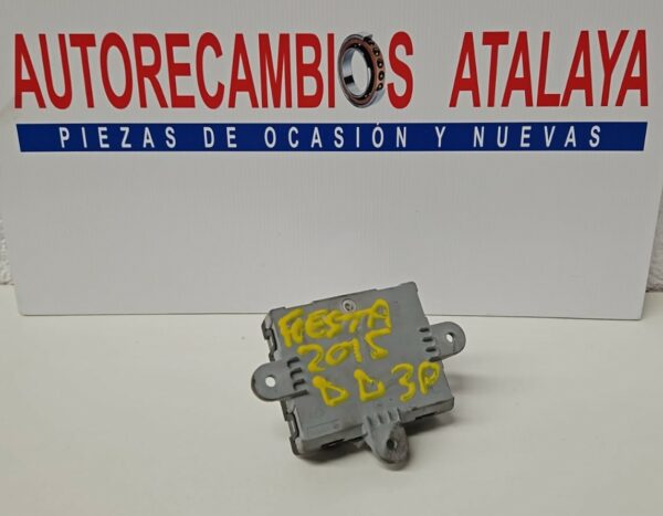MODULO CONFORT DELANTERO DERECHO 3 PUERTAS FORD FIESTA AÑO 2015