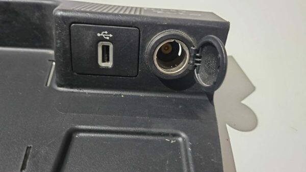 MODULO USB/12V FORD FOCUS AÑO 2020 - Imagen 3