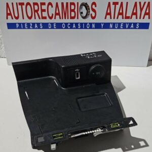 MODULO USB/12V FORD FOCUS AÑO 2020