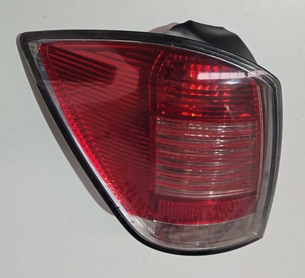 PILOTO TRASERO IZQUIERDO OPEL ASTRA AÑO 2006 SW - Imagen 2