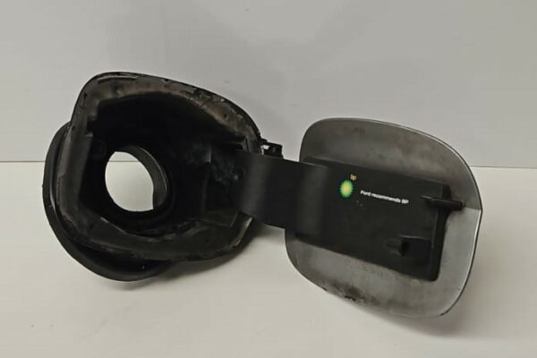 TAPA COMBUSTIBLE FORD MONDEO AÑO 2008 - Imagen 2