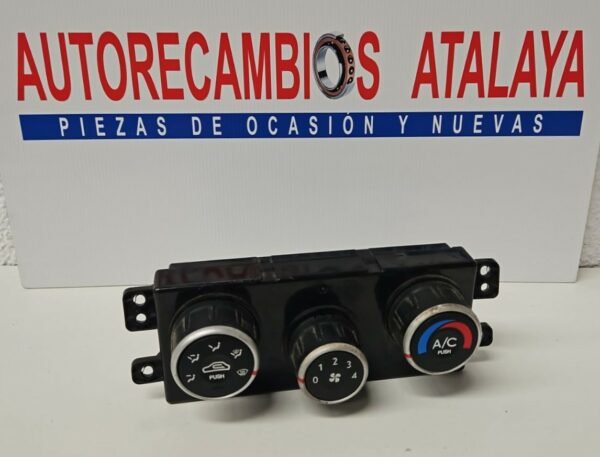 MANDO AIRE ACONDICIONADO HYUNDAI TUCSON AÑO 2006