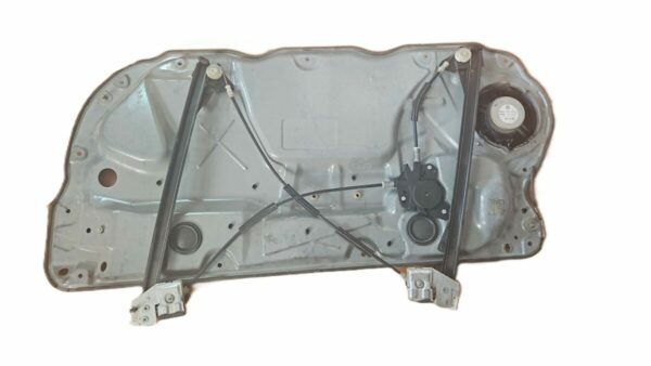 ELEVALUNAS DELANTERA IZQUIERDA VOLKSWAGEN POLO AÑO 2003 - Imagen 2