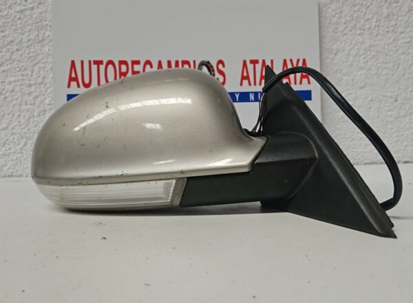 ESPEJO RETROVISOR DERECHO 9 PINS VOLKSWAGEN PASSAT AÑO 2003