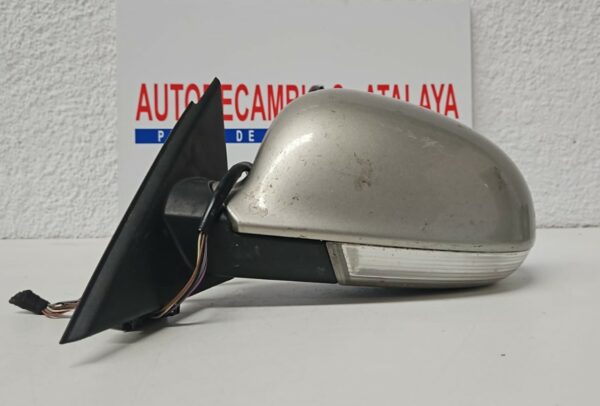 ESPEJO RETROVISOR IZQUIERDO 9 PINS VOLKSWAGEN PASSAT AÑO 2003