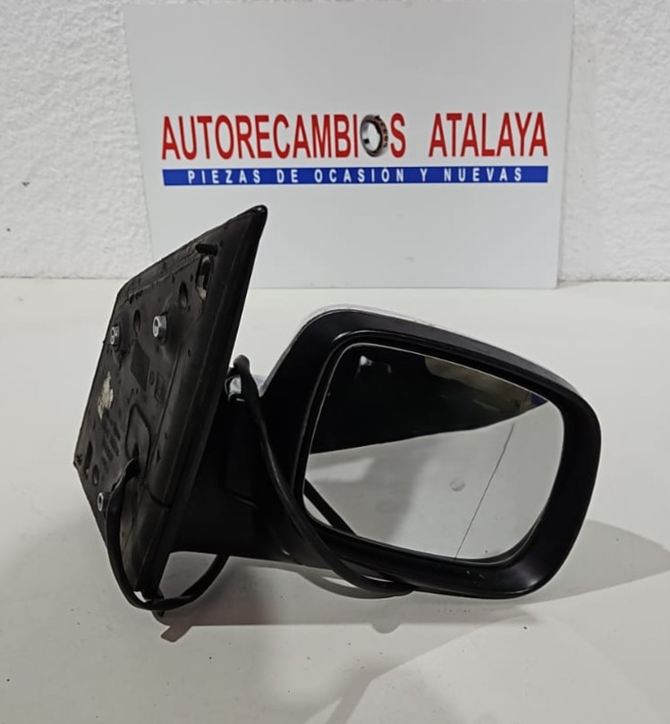 ESPEJO RETROVISOR DERECHO MERCEDES VANEO AÑO 2005