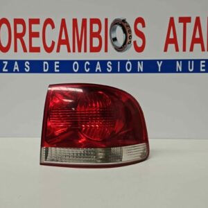 PILOTO TRASERO DERECHO VOLKSWAGEN TOUAREG AĂO 2005