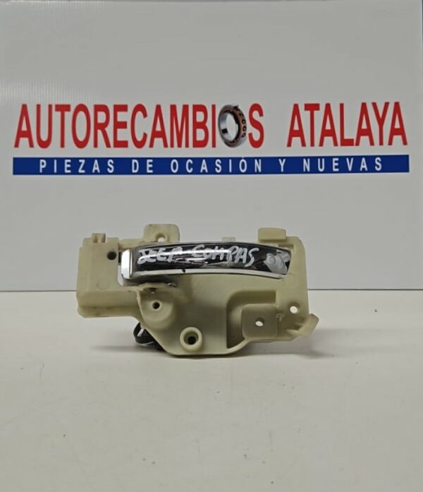 MANETA INTERIOR DELANTERA IZQUIERDA JEEP COMPASS AÑO 2008