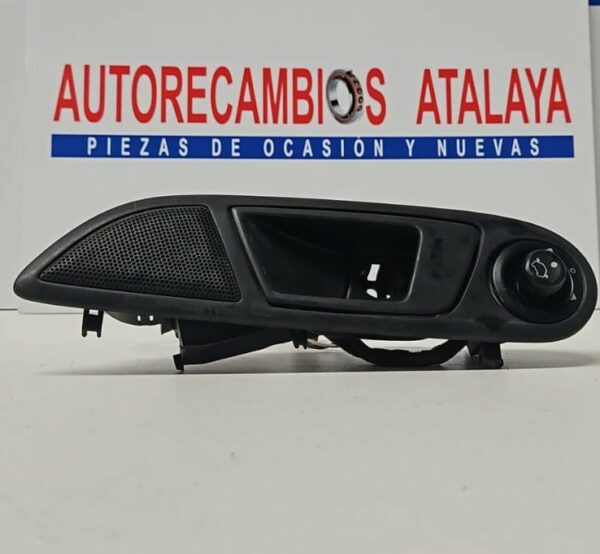 MANETA INTERIOR DELANTERA IZQUIERDA FORD FIESTA AÑO 2010 3 PUERTAS