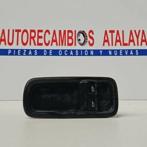 BOTONERA ELEVALUNAS DELANTERA IZQUIERDA FORD FIESTA AÑO 2010 3 PUERTAS