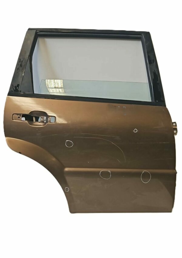PUERTA TRASERA DERECHA SSANGYONG REXTON AÑO 2004