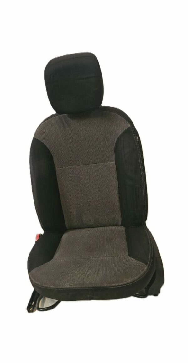 ASIENTO DELANTERO IZQUIERDO DACIA DUSTER AÑO 2015