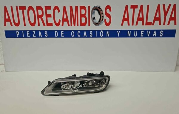 FARO ANTINIEBLAS DELANTERO DERECHO VOLKSWAGEN PASSAT AÑO 2012