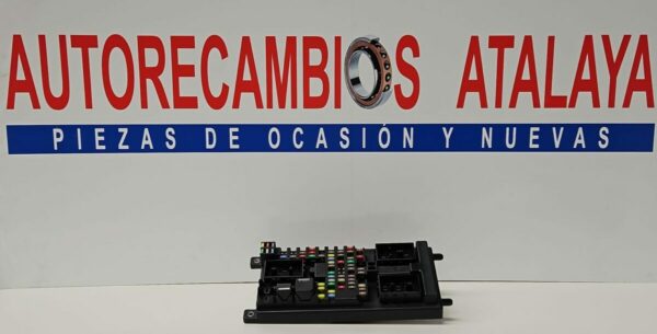 CAJA RELE FUSIBLES LAND ROVER RANGE ROVER EVOQUE AÑO 2012