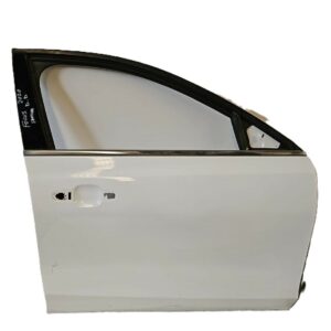 PUERTA DELANTERA DERECHA SW FORD FOCUS AÑO 2020
