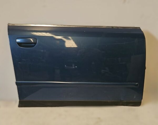 PUERTA DELANTERA DERECHA AUDI A4 AÑO 2002 4 PUERTAS
