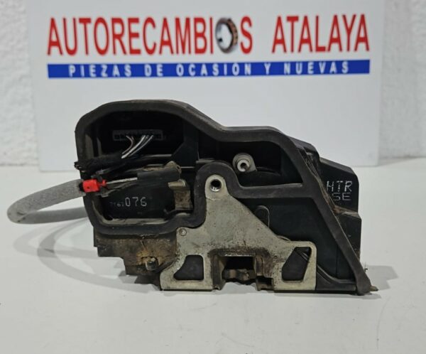 CERRADURA TRASERA DERECHA BMW X3 AÑO 2007 - Imagen 2