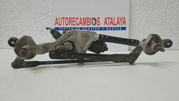 MOTOR LIMPIA DELANTERO CON VARILLAJE KIA RIO AÑO 2016